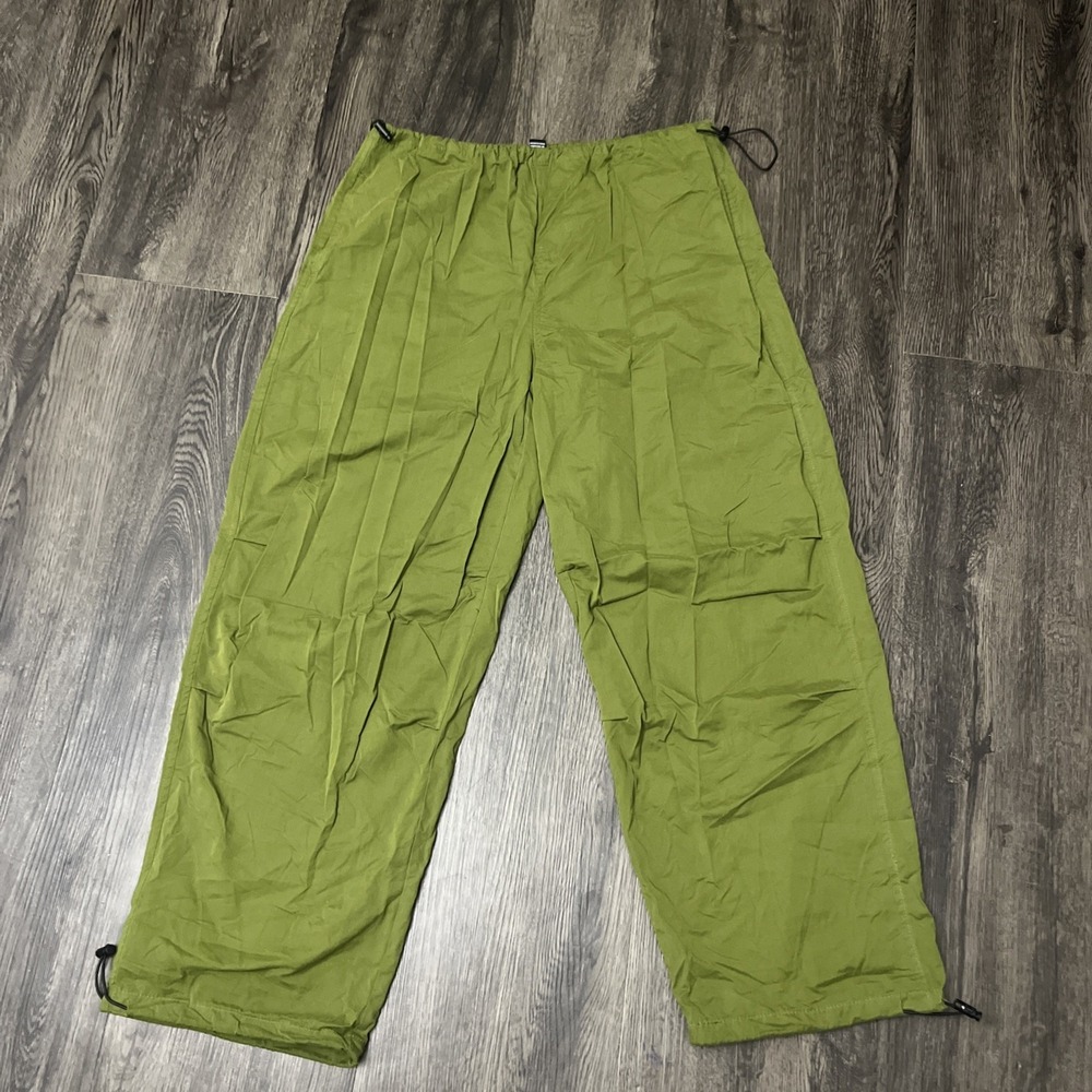 Forever 21 women's small pants cinch waist cinch ankles